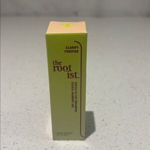 The Rootist Dry Shampoo Powder